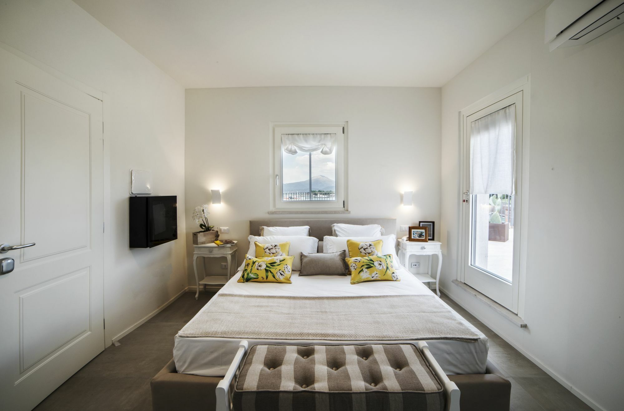 Riviera Carducci Rooms بسكييرا ديل غاردا المظهر الخارجي الصورة